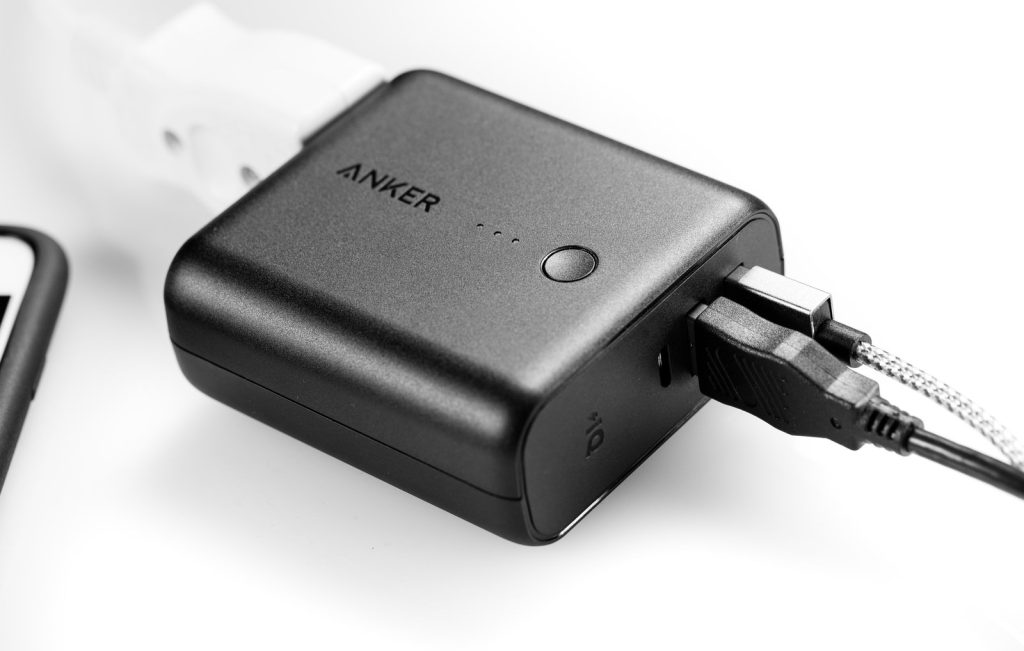 ANKER_1mPAKU8942_TP_V