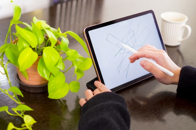 iPad修理の事ならスマホスピタル