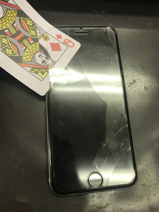 ガラスフィルム　剝がし方