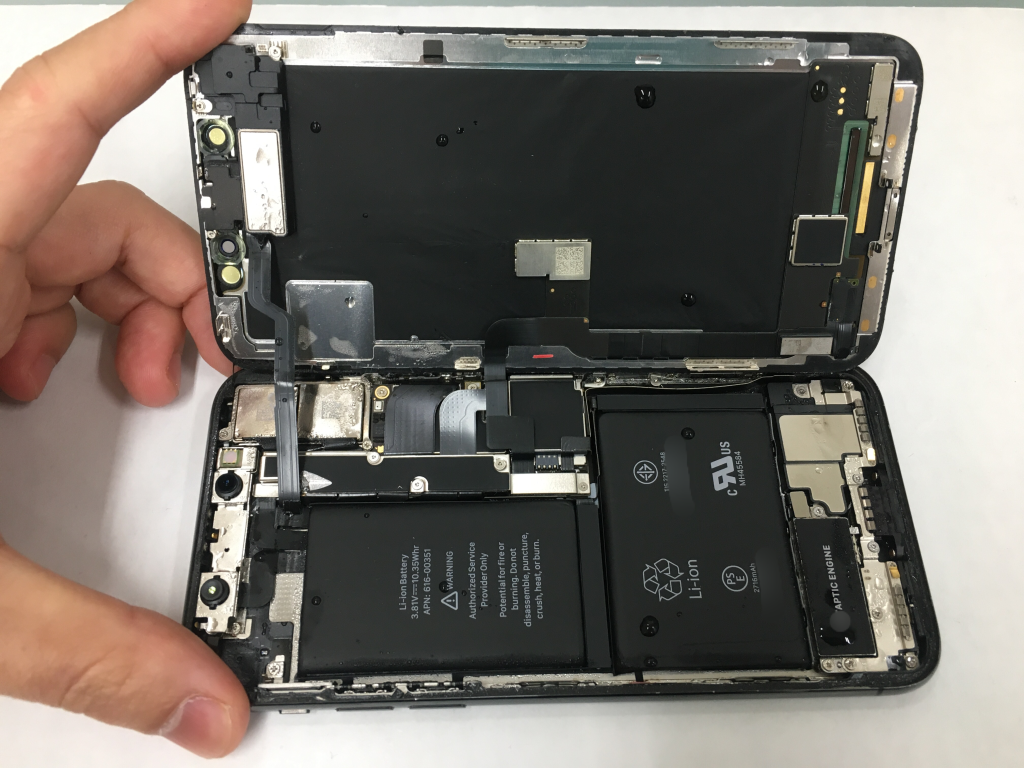 iPhone修理 Android修理 スマホ修理 水没 濡れた 起動しない 電源 入らない データ 取り戻す 取り出 復旧 京都 河原町 四条