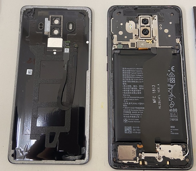 スマホスピタル博多駅前店 HUAWEI mate10Pro バッテリー交換