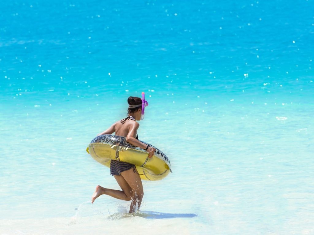 iPhone　耐水　防水　海　プール　川　湖　水没　危険　故障　修理　心斎橋　御堂筋　長堀鶴見緑地　大阪