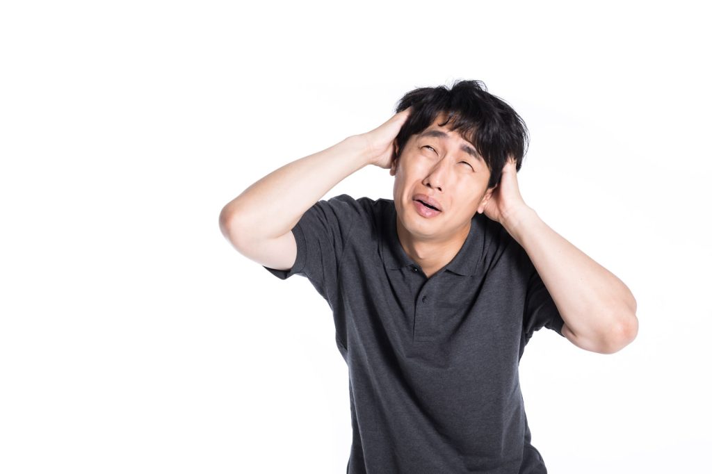 iPhone 画面　つかない　ブラックアウト　水没　落とした　不具合　突然　修理　大阪　梅田