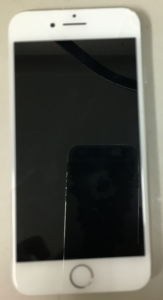 iPhone 7　画面交換　スマホスピタル博多駅前店
