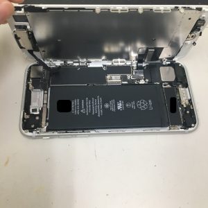 iPhone7 ホームボタン 画面交換 スマホスピタル博多駅前店