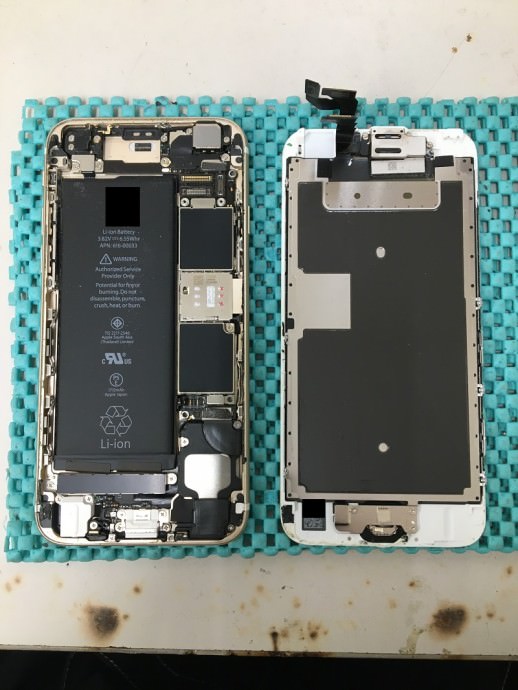 iPhone6s バッテリー交換 スマホスピタル博多駅前4