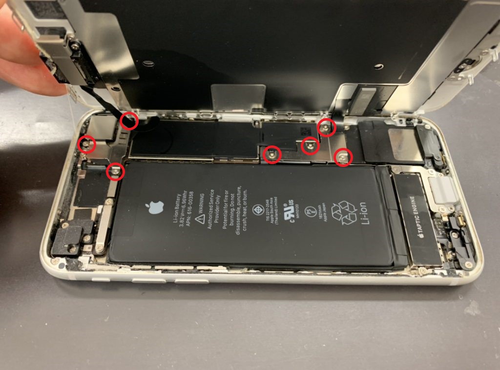 iPhone8の画面修理手順③