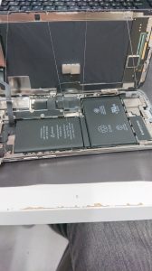 X充電口交換　バッテリー交換
