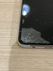 HUAWEIP30LITE　修理前