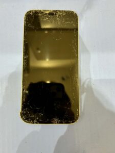 iPhone12画面割れ