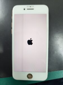 iPhone 画面割れ修理 事例①