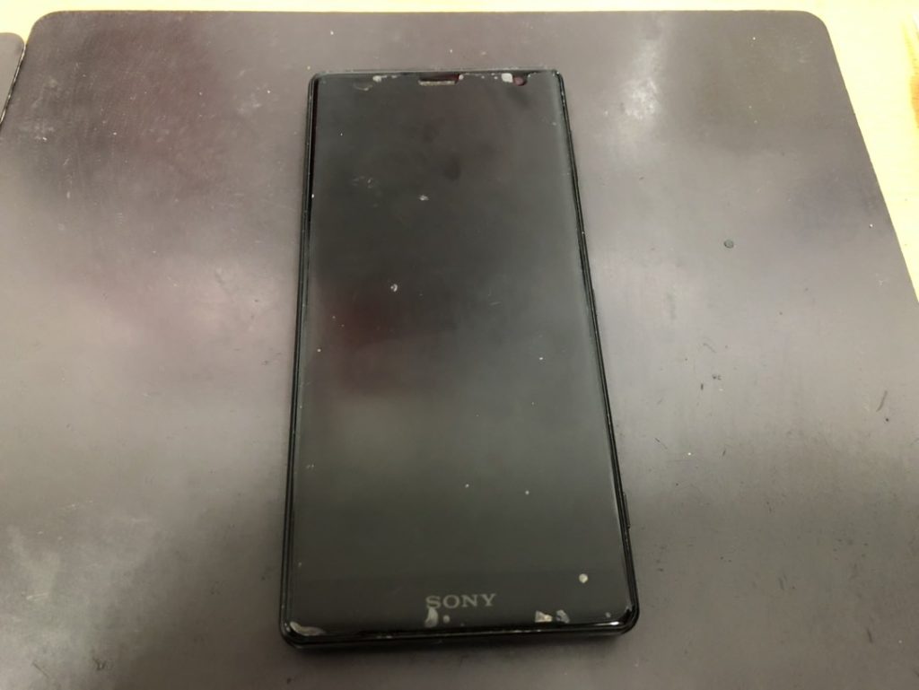 Xperia XZ2バッテリー交換