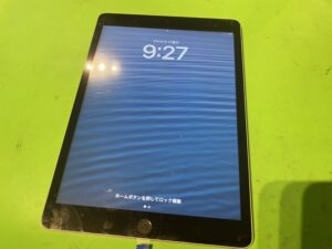 iPad (第9世代) タッチパネル交換