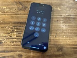 iPhone 14 Pro 画面交換修理　福井