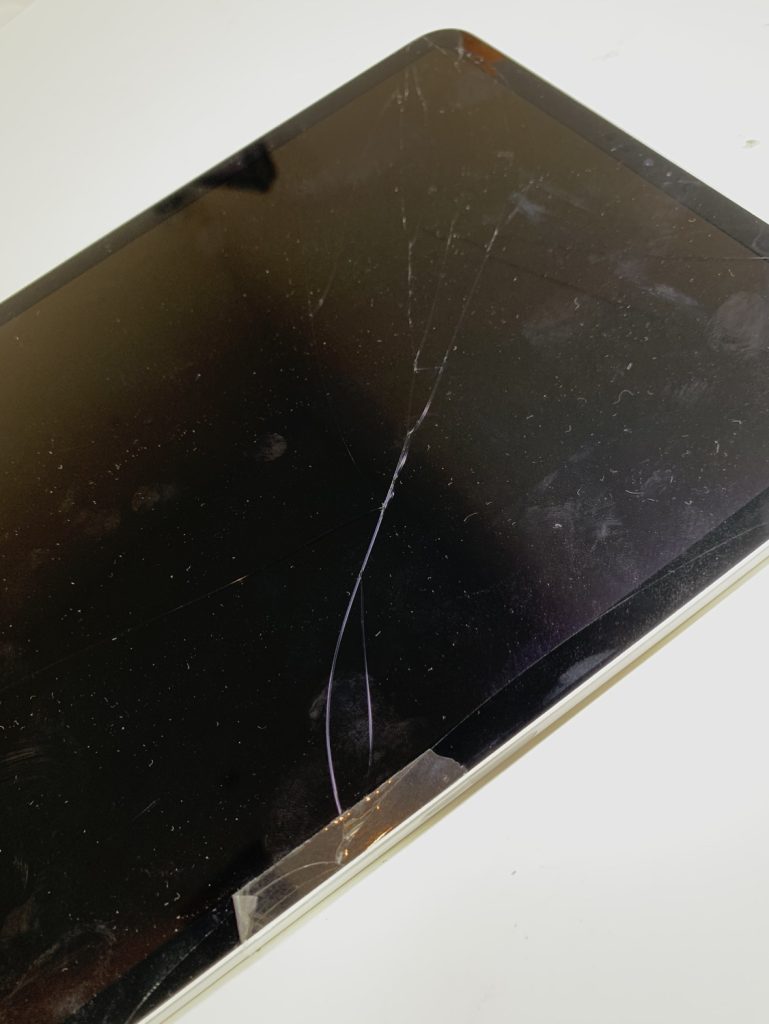 iPadPro11第2世代ガラス交換