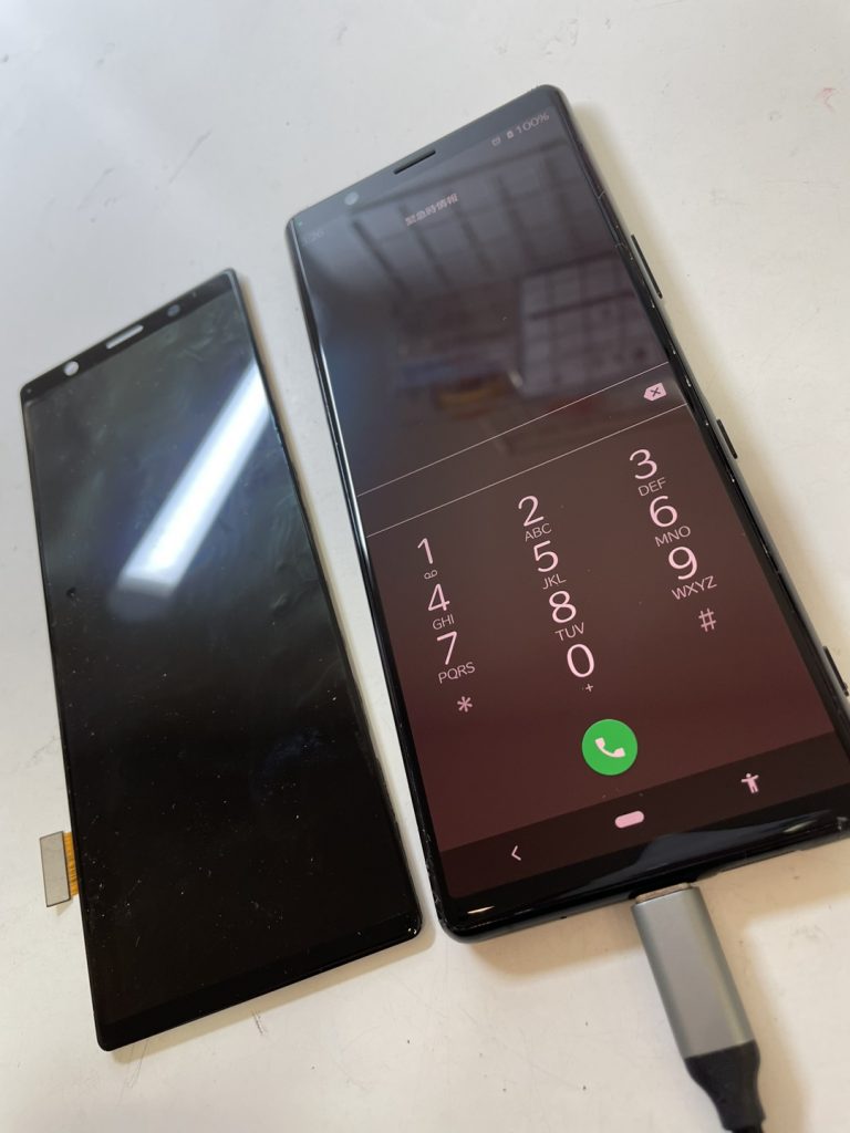 画面交換後のXperia5