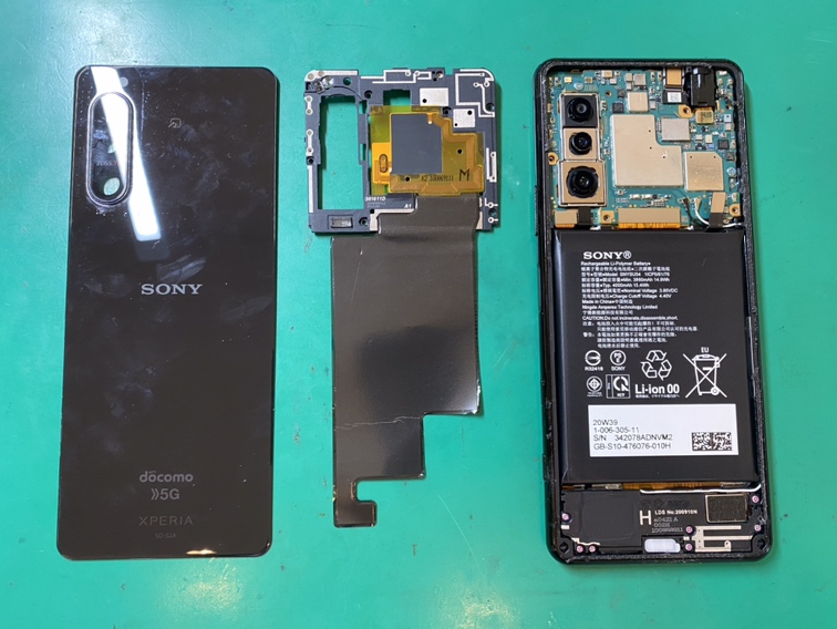 Xperia5Ⅱ分解中