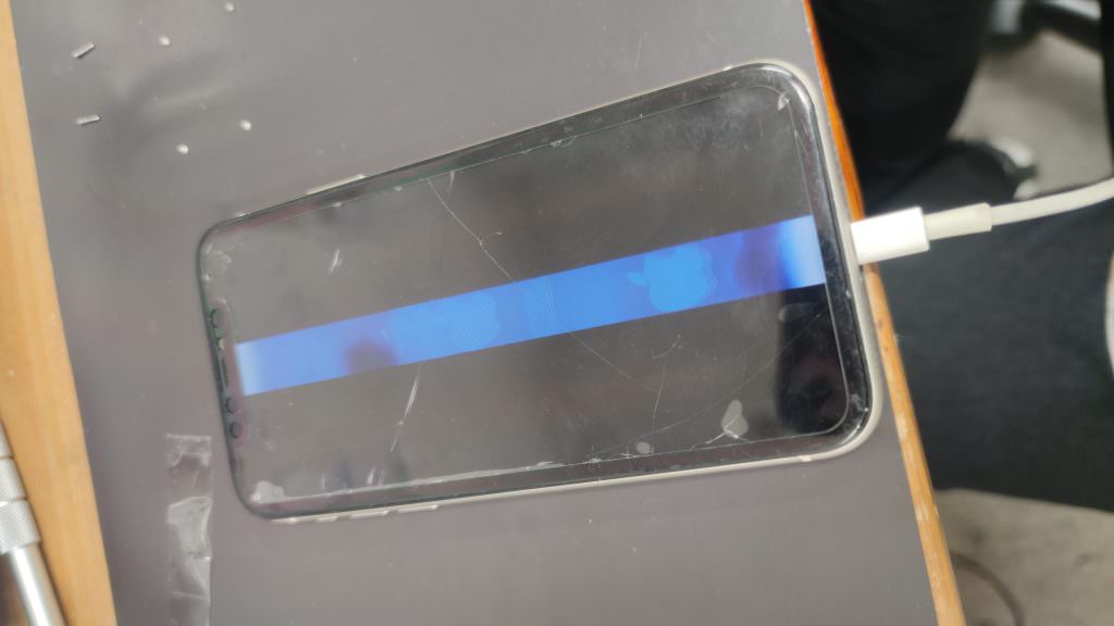 iPhone 水没修理 事例①（藤沢店）