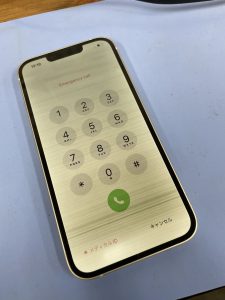 iPhone13画面修理前1