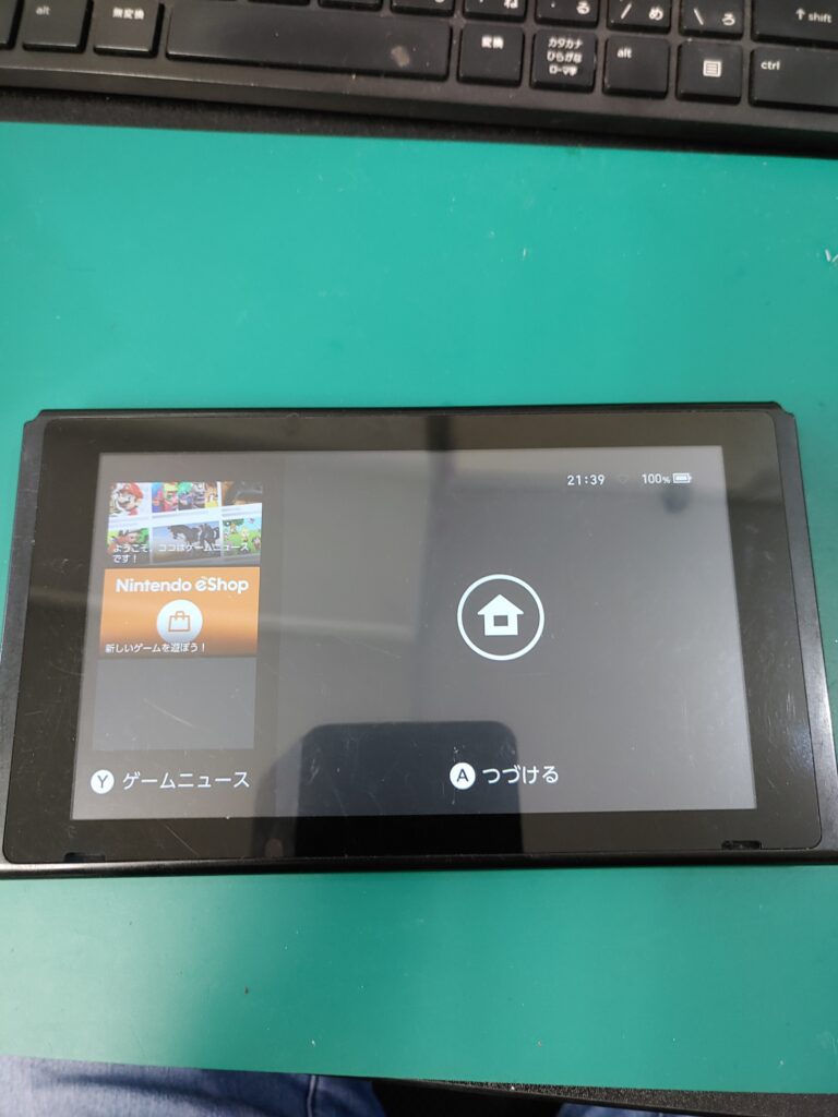 修理後Switch液晶