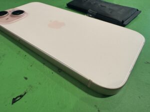 iPhone 15 バッテリー交換　横浜市西区宮崎町