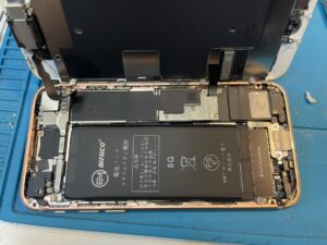 iPhone 8 バッテリー修理