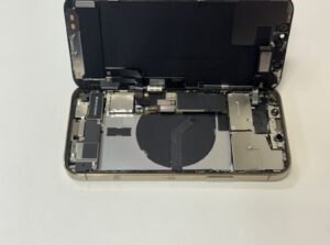 iPhone 12 Pro バッテリー交換修理 石川町