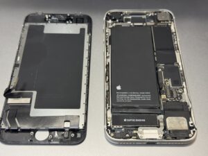 iPhoneSE3画面交換修理中関内