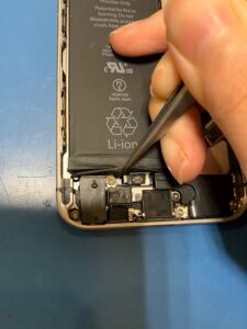 iPhoneSE 内部　横浜