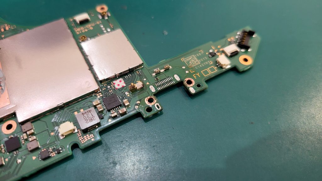 取り付け後のコネクタ