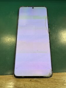 Galaxy S20画面割れ修理