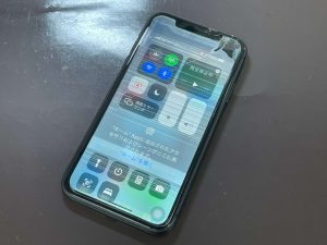 iPhone11画面割れ202105171