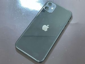 iPhone11画面割れ202105172
