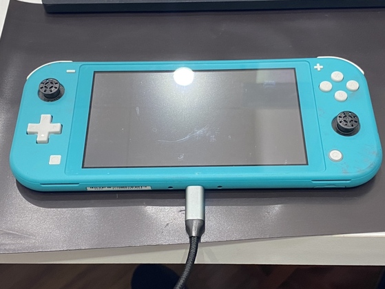 任天堂SwitchLiteアナログスティック交換前
