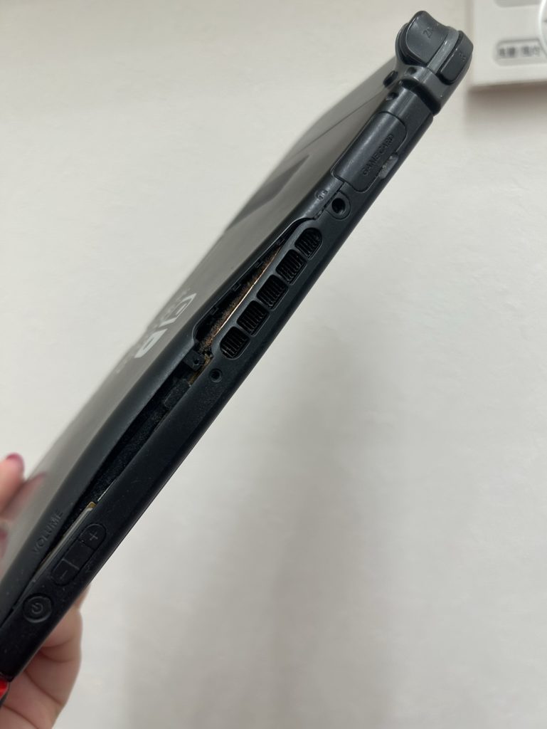 Switchバッテリー膨張交換修理前