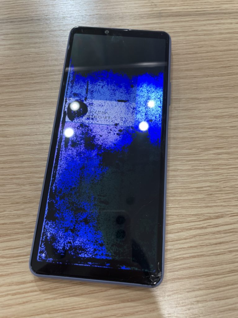 落としてしまってディスプレイが真っ青の画面