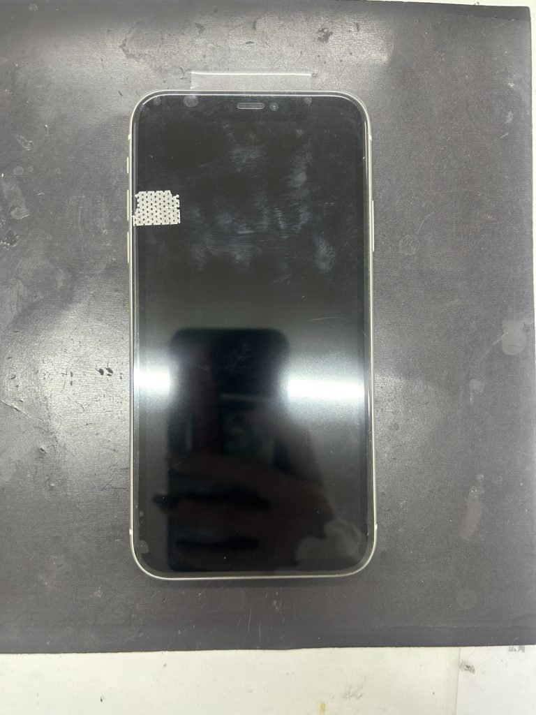 iPhone11　画面交換後