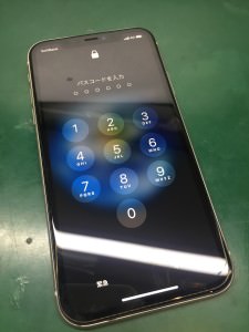 iPhoneXR画面修理後