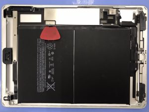 iPad5 タッチパネル交換修理