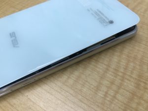 Zenfone4 バッテリー交換修理