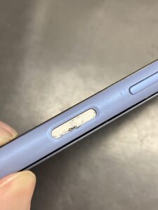 Xperia10Ⅲ電源ボタン