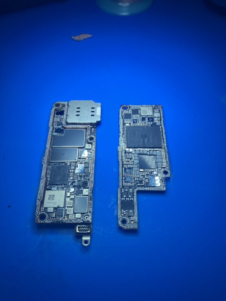 iphone15 promax　基板