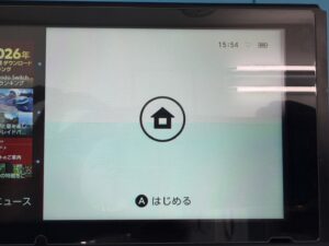 秋葉原でのNintendo Switch修理：画面下半分が青く変色した液晶不良の症状