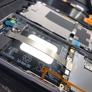 Google Pixel 2 バッテリ膨張 バッテリー交換修理 スマホスピタル吉祥寺 中央線吉祥寺駅 新宿 中野 高円寺 阿佐ヶ谷 荻窪 西荻窪 三鷹 武蔵境 東小金井 武蔵小金井 国分寺 国立 立川 調布 府中 練馬 杉並 世田谷 上石神井 西東京 東久留米 小平 小金井 井の頭公園 三鷹台 久我山 富士見ヶ丘 浜田山 西永福 永福町 明大前 東松原 新代田 下北沢 (3)