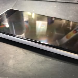 Google Pixel 2 バッテリ膨張 バッテリー交換修理 スマホスピタル吉祥寺 中央線吉祥寺駅 新宿 中野 高円寺 阿佐ヶ谷 荻窪 西荻窪 三鷹 武蔵境 東小金井 武蔵小金井 国分寺 国立 立川 調布 府中 練馬 杉並 世田谷 上石神井 西東京 東久留米 小平 小金井 井の頭公園 三鷹台 久我山 富士見ヶ丘 浜田山 西永福 永福町 明大前 東松原 新代田 下北沢