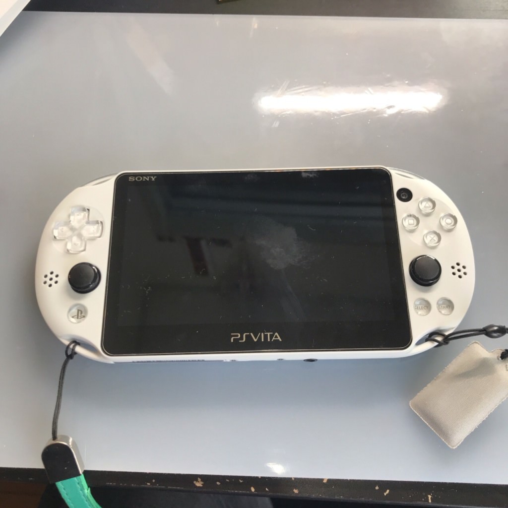 PSVita 2000 バッテリー交換 公式正規 格安 地域最安 修理 スマホスピタル吉祥寺 ゲーム修理 吉祥寺 PSVita 郵送修理 ゲームホスピタル吉祥寺 PSVita 三鷹 杉並 練馬 修理 PSVita 渋谷 横浜 埼玉 修理 データそのまま PSVita 修理 吉祥寺1