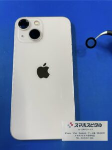iPhone13miniカメラレンズ装着1