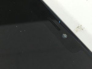 iPhoneX(テン)のフロントカメラが結露している