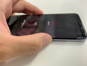 電源ボタンが使えるようになったGalaxyS8(SC-02J)