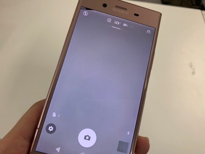 バックカメラ交換後のキレイに写真が撮れるエクスペリアXZ1(SO-01K)